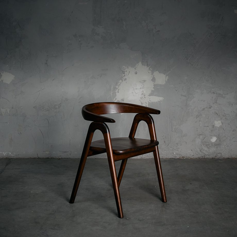 Silla Curvilínea Nogal