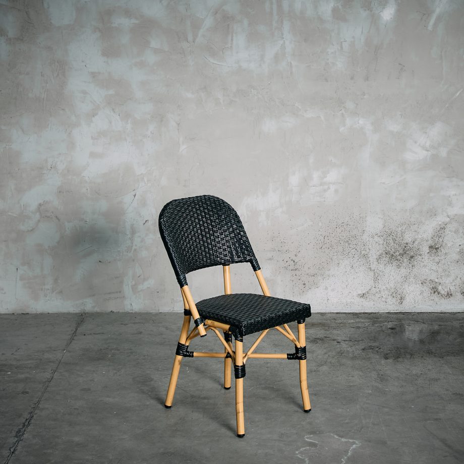 Silla Parisina Simple Negra
