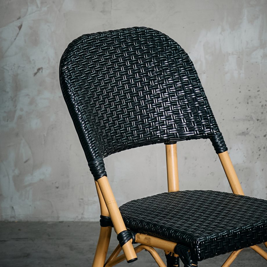 Silla Parisina Simple Negra