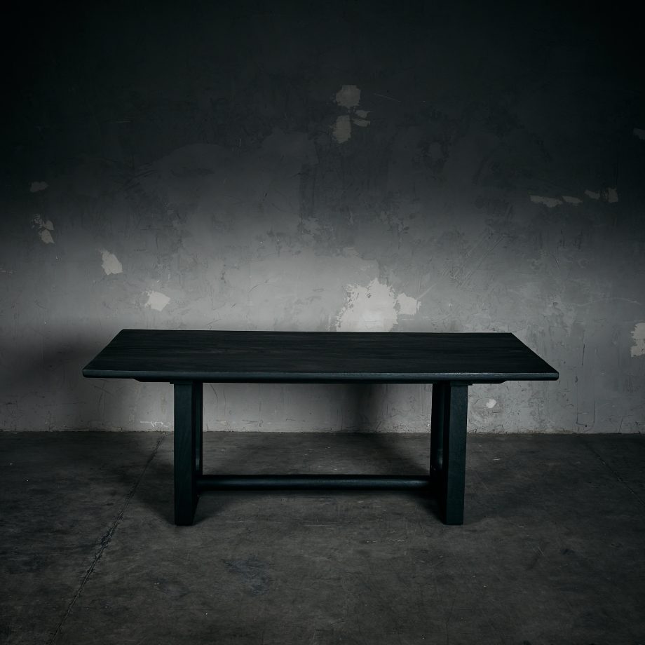 Mesa la Siútica negra 240